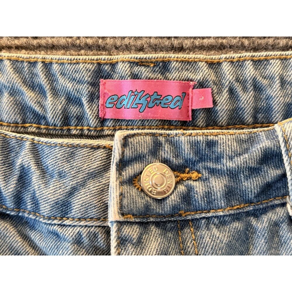 Edikted Bow Pocket Denim Shorts Women’s Blue Washed Heart Pockets Y2K - Picture 3 of 4